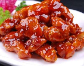 冬日再相約！榮成大天鵝起飛回歸北方