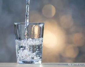 夏季喝水要喝多少量？