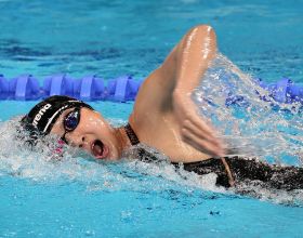 游泳——女子400米自由泳決賽賽況