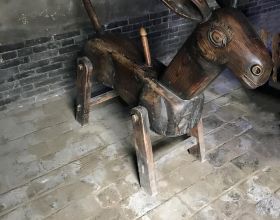 經典是一張人性的磨砂紙