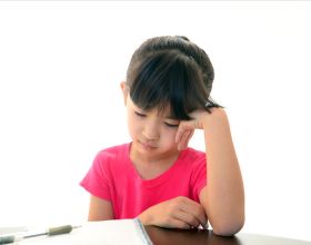 卓訓教育：在家庭教育中如何對孩子進行挫折教育？