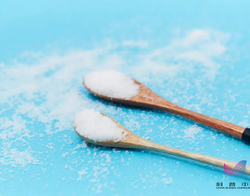 甲亢、甲減患者如何食用鹽？竹鹽、海鹽、強化鹽有啥區別？看完就懂了！