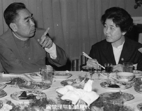 1961年世乒賽，周恩來宴請選手鬆崎君代，直言：茅臺酒送你父親吧