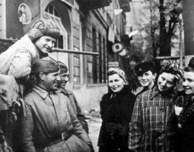 讓經紀人崩潰叫童星長大，尤浩然變胖，看到阿爾法：一禿悔所有