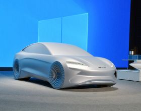 比亞迪全新概念車亮相，外觀很前衛科幻，續航可達1千公里