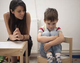 心理問答｜聽話的孩子以後自控能力比較強？