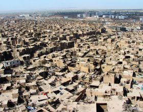 新疆喀什地區的重要性，想要把喀什建成大都市，到底有多難？