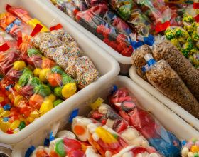 糖尿病患者可以偶爾吃一點甜食嗎？