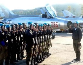 《紅色通緝令》電影解說