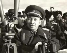 1948年粟裕戰場抗命，毛主席生氣：如果感到困難，我可以另換統帥