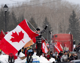 暖氣片烘烤衣物效果奇好