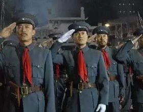中老鐵路特輯｜“大山中的燈塔”——在中老鐵路鑄就中國品牌（中英文）