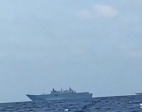 美澳航母“消失”，052D艦強勢出擊，力證發展超級艦隊是正確的