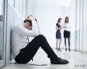 美國72歲患癌老人無力修剪草坪被罰款