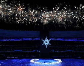 baby離婚後首次登臺亮相，容光煥發心情好，解鎖主持人又一新身份