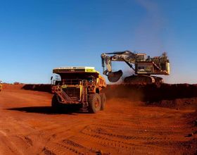 中國拿下世界最大礦山，澳洲鐵礦石遭替代，還有什麼資本猖狂？