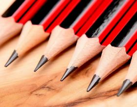 為何不建議小學生用“自動”鉛筆，原因在此，老師坦言會影響成績