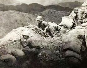 老山戰役：戰事有多慘烈，士兵打掃戰場時，岩石已碎成粉末