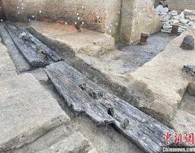 湖南雞叫城遺址考古：揭露史前完整木構建築基礎
