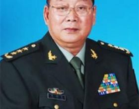 1984年廖錫龍一戰成名，鄧小平拍板：應該重點培養，先讓他當軍長