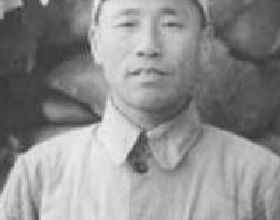 1943年，軍區司令叛變，五名高階幹部犧牲，毛主席大怒：嚴懲不貸
