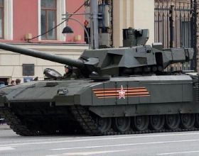 俄羅斯為什麼到現在也沒有大批次的裝備最新型的T14主戰坦克呢？