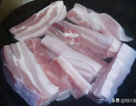 ​燉豬肉，有三種料不能放，會讓豬肉的味道變差，吃著不香，別弄錯