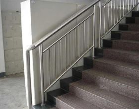 樓梯扶手用哪種材質好呢？
