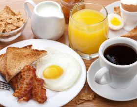 5種吃了等於在“喝油”的早餐，很多人每天吃，減肥人群要留心眼