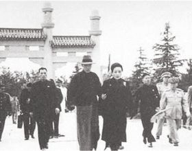 1947年，數百國民黨將軍集體到中山陵“哭陵”訴何委屈？