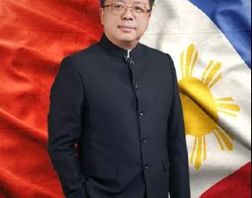 中國駐菲律賓大使黃溪連向旅菲同胞致以中秋佳節問候