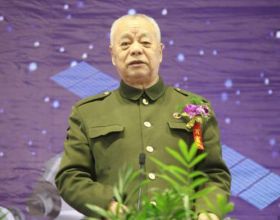 英雄王景清曾擔任毛主席警衛，57歲迎娶主席愛女，2021年因病離世