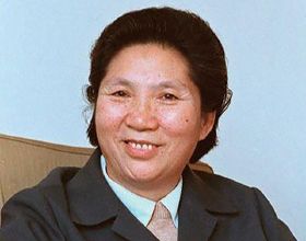 “女副總理”陳慕華：終年90歲，新中國成立後找到二女兒