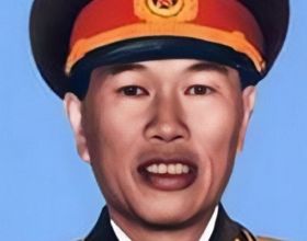 朝鮮戰爭爆發，林彪突然對周總理說：把黃永勝撤下來，換一個人上