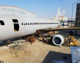 東北農民花費200多萬，自制“空客A320”飛機，用了40多噸鐵