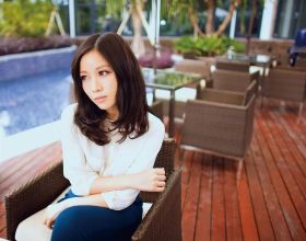 拒絕覆蓋式揮杆，像託尼·費諾一樣揮杆
