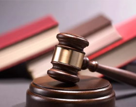 S6&period;5最強後期陣容，辛迪加白魔法狙神，小小二費寒冰打出超高傷害