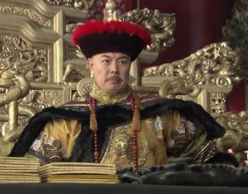 他是中野副司令，被擬定為兵團司令，讓陳錫聯、陳再道當左右副手