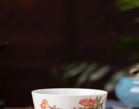 精工手繪粉彩雞冠花詩文主人杯 景德鎮陶瓷瓷器茶具茶杯