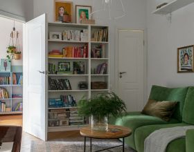 木色與白色經典搭檔，綠色提升空間自然幸福感，65平兩室生動之家