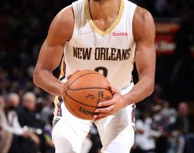 Intel公佈今後幾年消費級處理器產品線路圖，並展示了今年要發的Raptor Lake