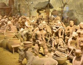中國陶瓷琉璃館：上下一萬年，展品1.6萬件