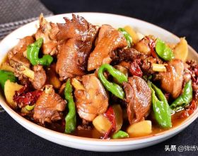 初春不能少的3條裙子，關於它們的&OpenCurlyDoubleQuote;穿搭經驗&rdquo;，我都總結在這了