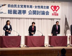 河野民調領先，兩女兩男爭日本首相之位，這些候選人都要出什麼大招？