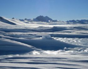 南極降雪增加！是否“率先”邁入小冰河時期了，地球真要大降溫？