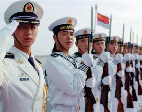 輪到中國航行自由了！我海軍編隊駛向日本海，中方提醒日方要習慣