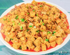 麻婆豆腐原來這麼簡單，廚師長教你訣竅，香辣入味，嫩滑不破碎