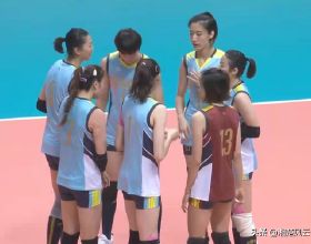 李盈瑩發揮神勇，天津女排3-0上海隊，排名上升到第2，江蘇隊第1
