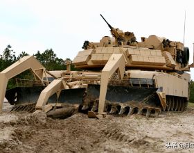 美軍M1ABV突擊破障車，戰爭輸贏不要緊，裝備一定要炫酷