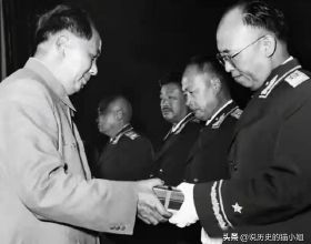新中國第一次授銜，王近山、鍾偉、王必成三人不滿意、最終如何？